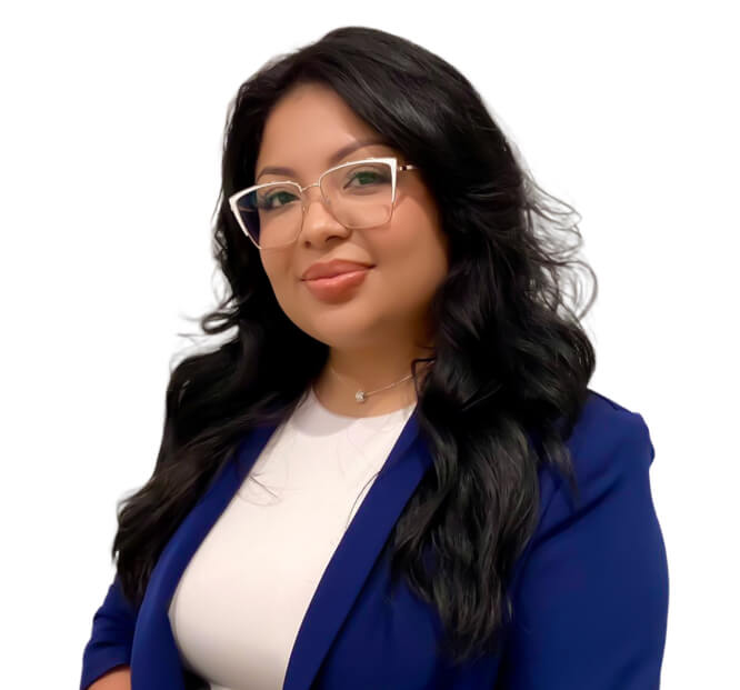 Valeria Aguilar - Head of Court Department